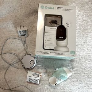 Owlet Camera + Sock Duo